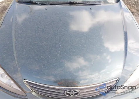 2005 Toyota Camry Xle z USA, uszkodzony, nr VIN 4T1BE30K95U075434